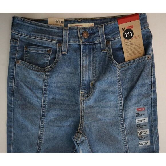 Levi's Women's Sz 6 Medium W28 L32 Blue 726 High Rise Flare Split-Hem Jeans - Picture 5 of 9